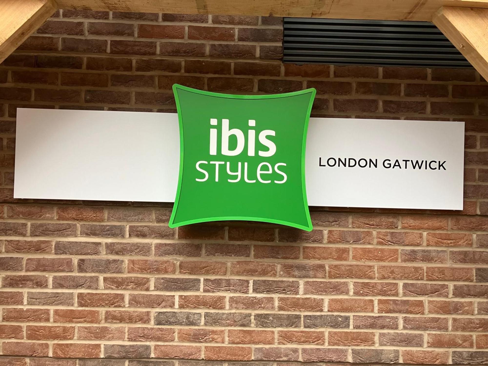 Hotel Ibis Styles London Gatwick Airport Crawley  Exteriér fotografie