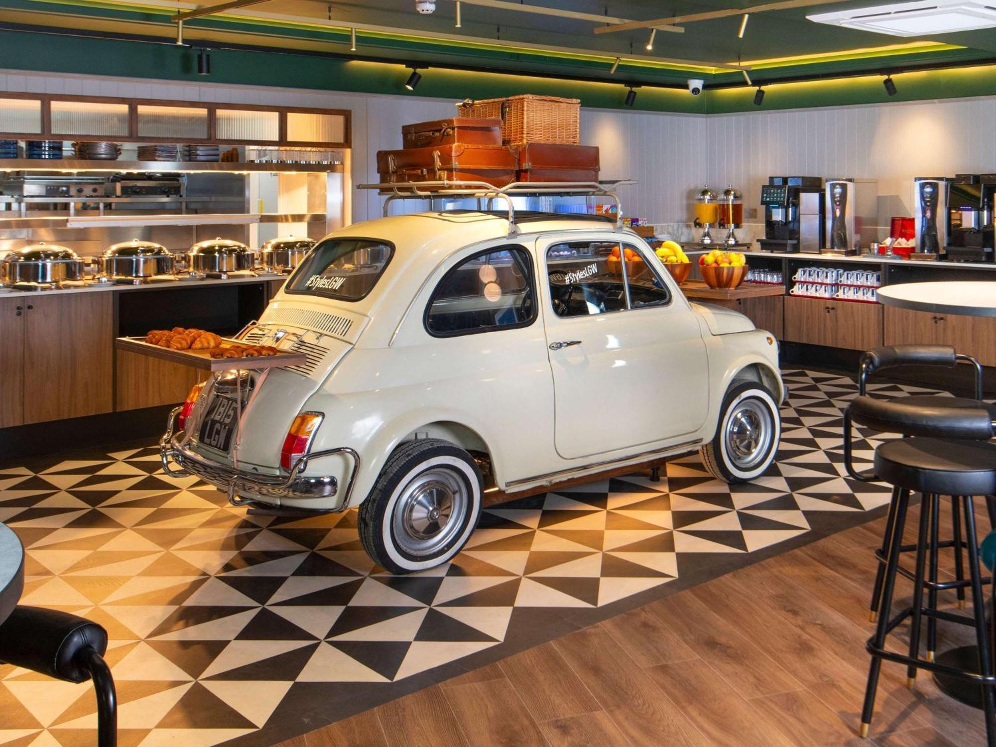 Hotel Ibis Styles London Gatwick Airport Crawley  Exteriér fotografie