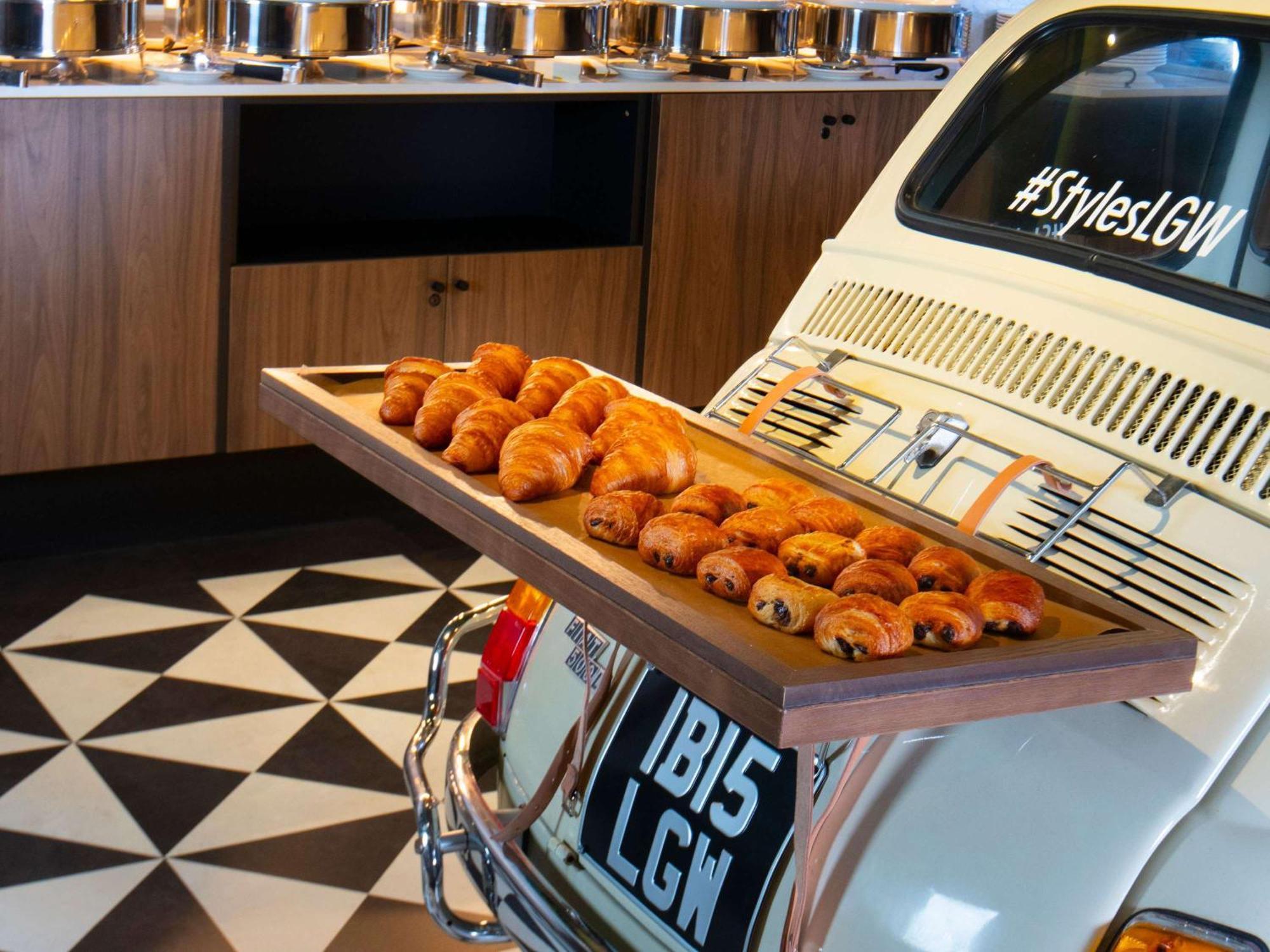 Hotel Ibis Styles London Gatwick Airport Crawley  Exteriér fotografie