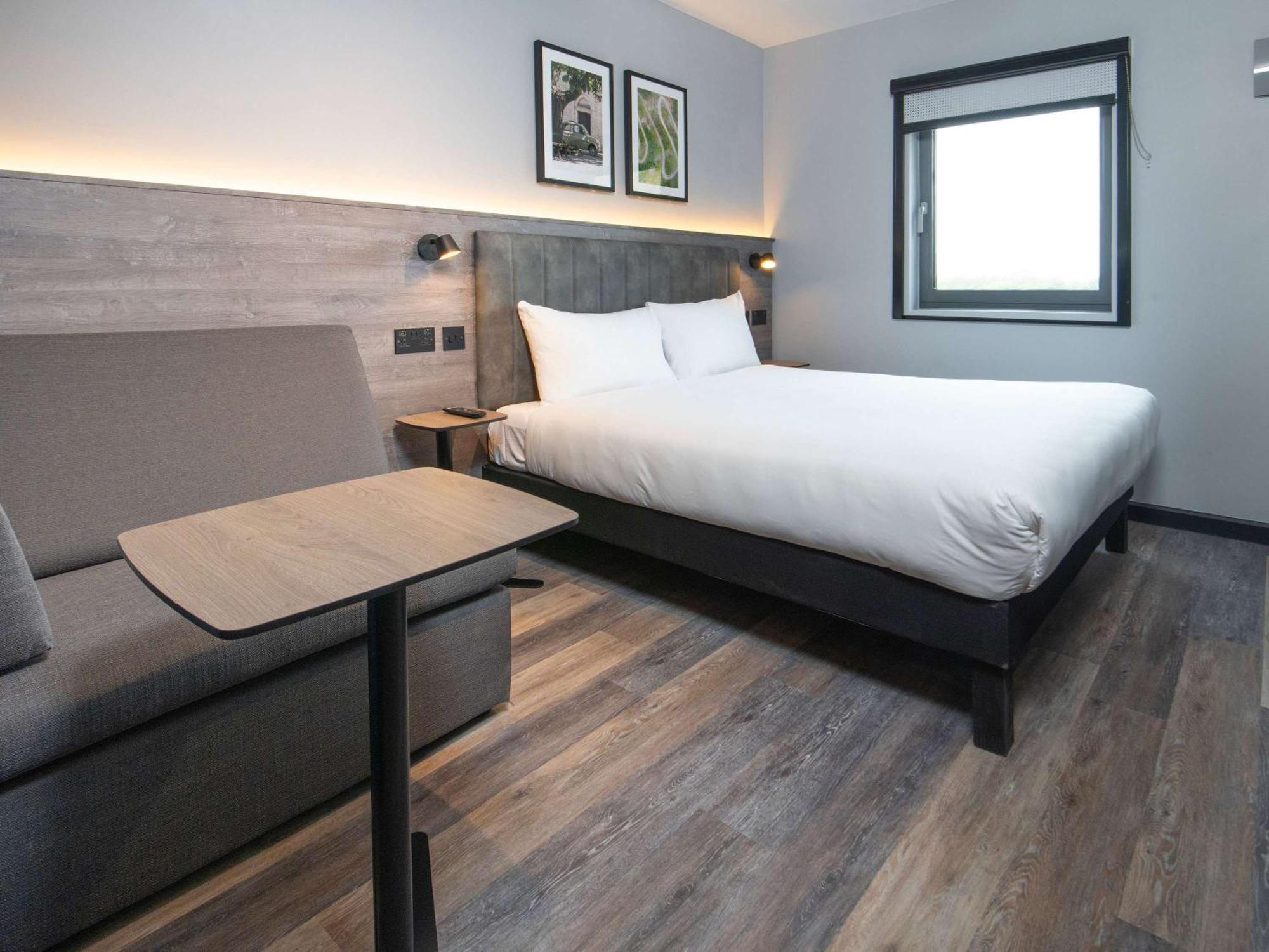 Hotel Ibis Styles London Gatwick Airport Crawley  Exteriér fotografie